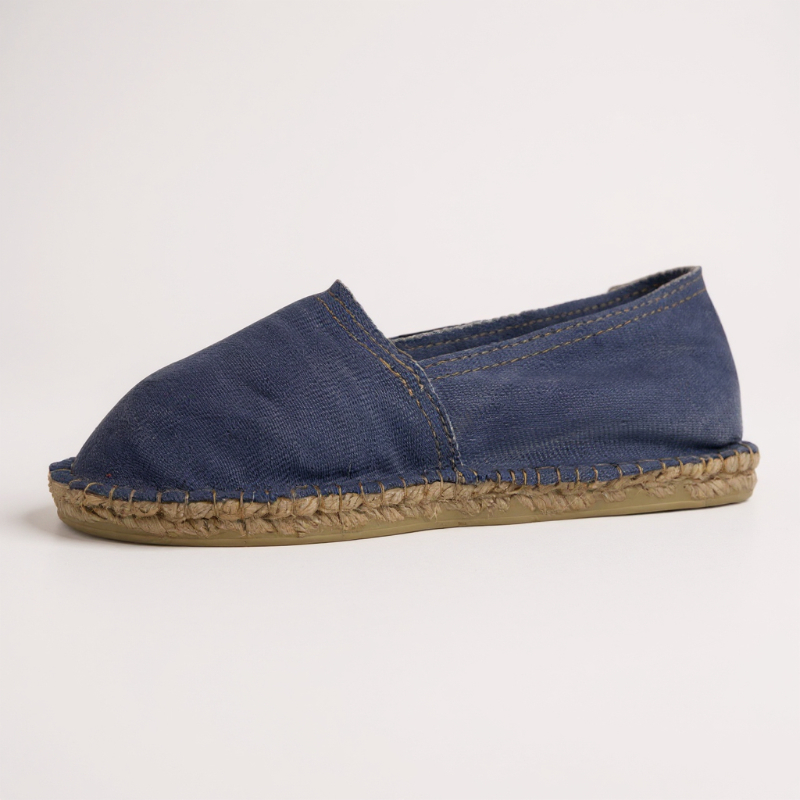 Espadrille Arbela — espadrilles bleues artisanale de Mauléon